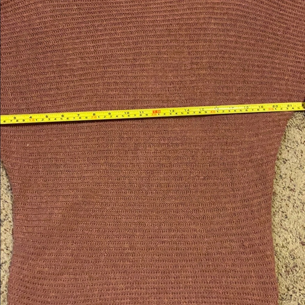 Sweater - Picture 5 of 7